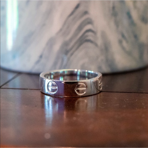 Silver Screw Love Ring - Picture 5 of 8